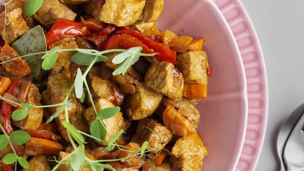 Resep Tofu Steak dengan Saus Lada Hitam untuk Menu Makanan Sehat